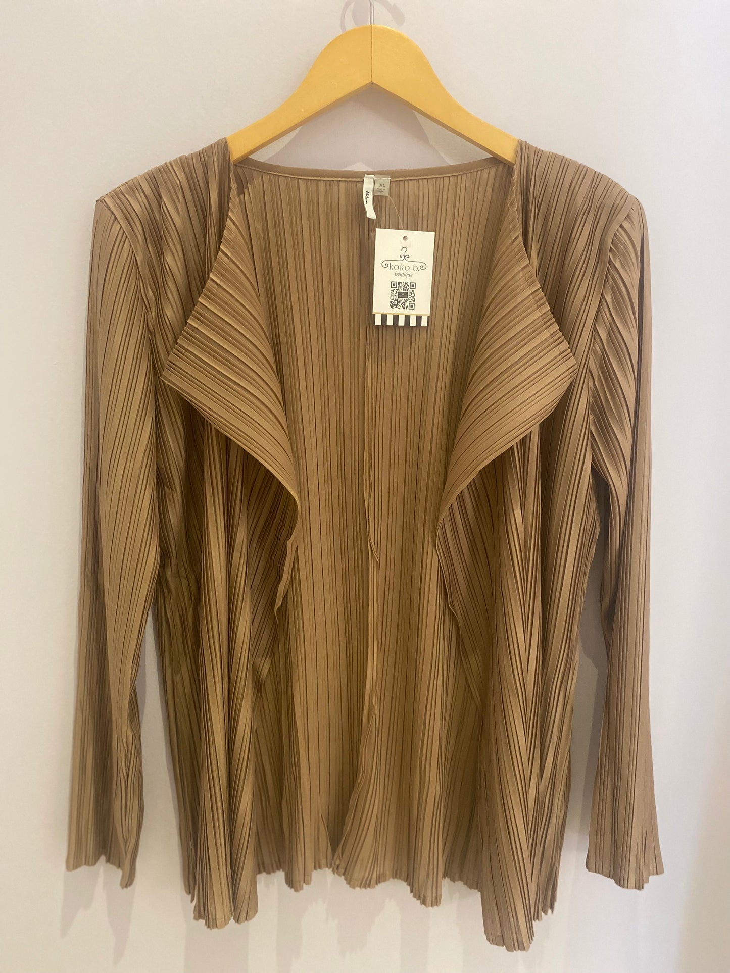 City Pleat Cardi