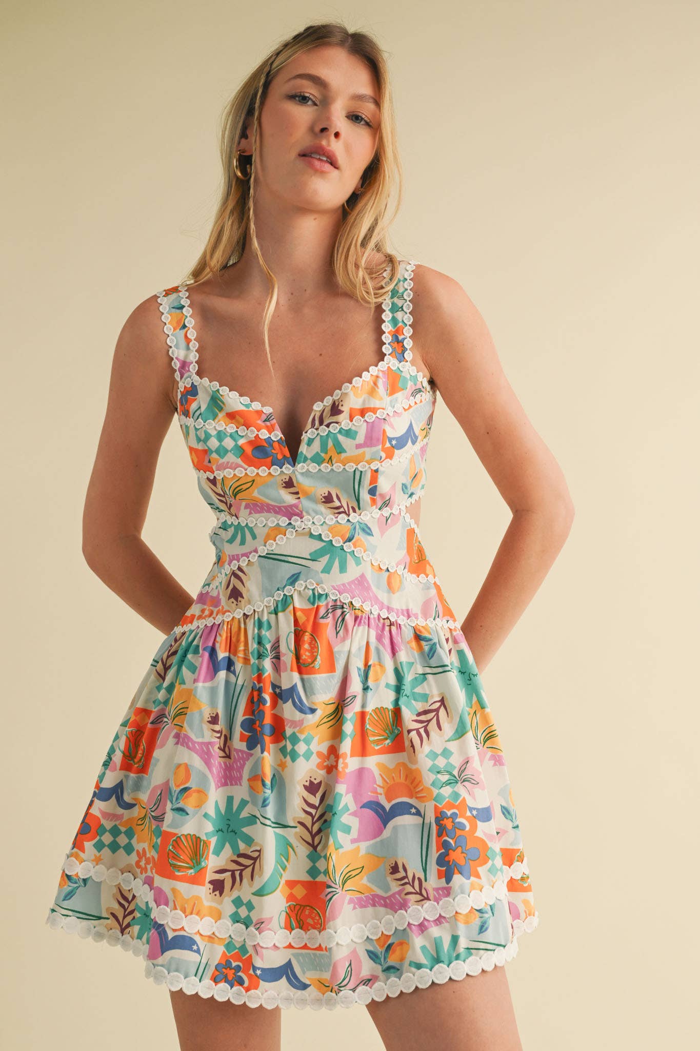 CUT OUT LACE TRIM DRESS