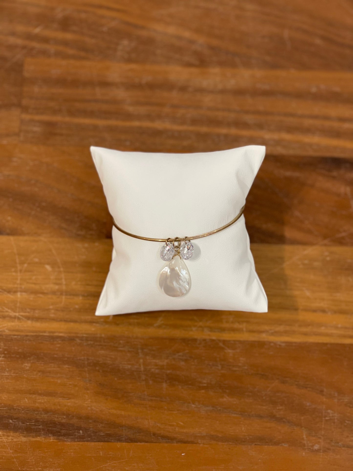 Squeeze Bracelet Opal Dangle
