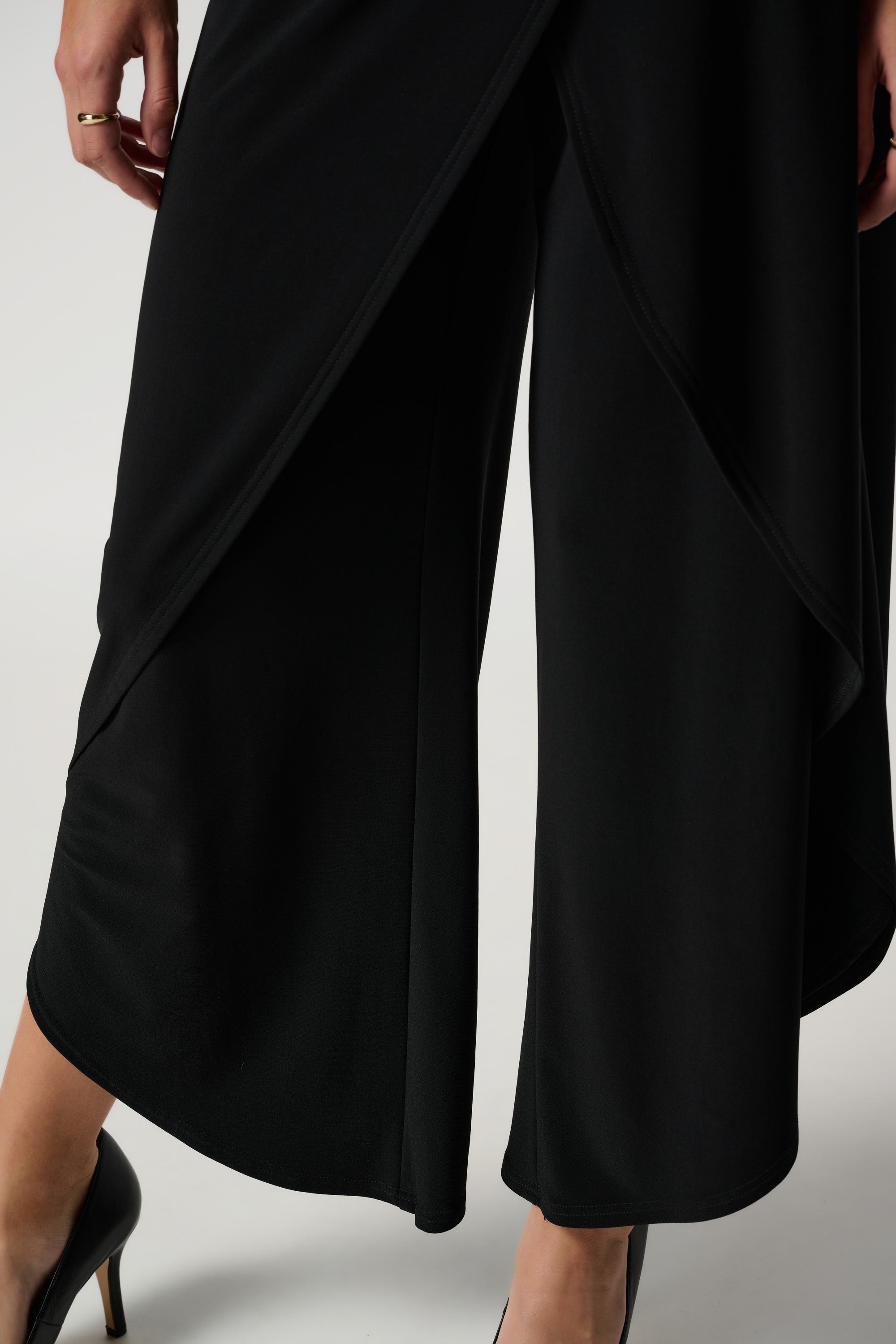 joseph Ribkoff Classic Overlay Pant