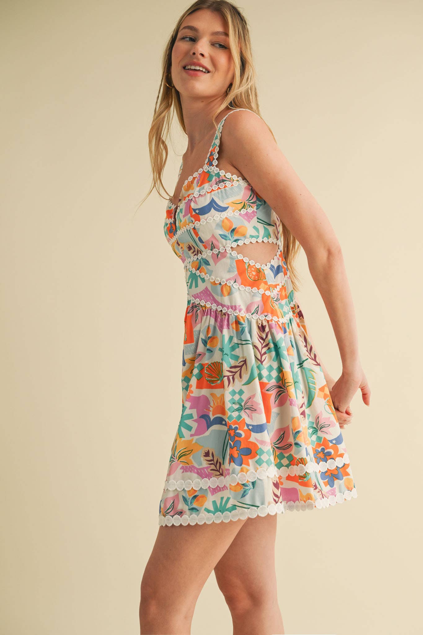 CUT OUT LACE TRIM DRESS